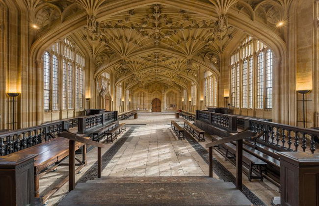 Travel Curious: Tour privato per famiglie: I mondi fantastici di Oxford - Foto 3